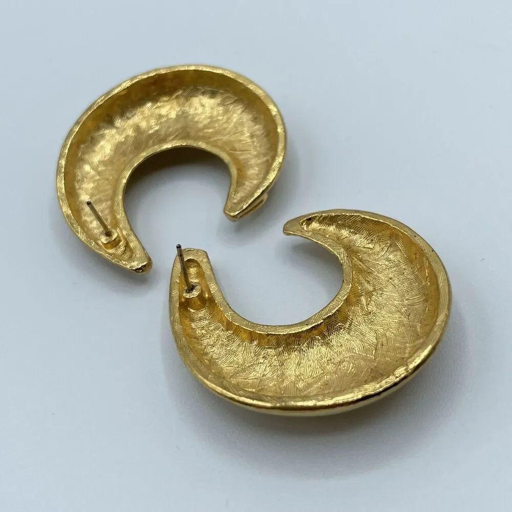 Vintage Cara Mia Gold Tone Croissant Shape Metal Post Back Stud Earring Bold